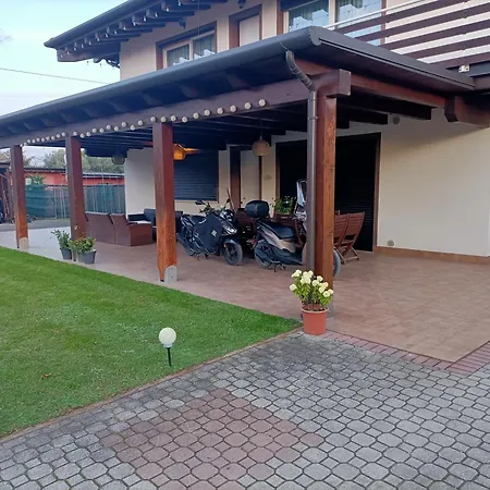 Апартаменти Villamamaeli *