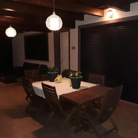 아파트 Villamamaeli
